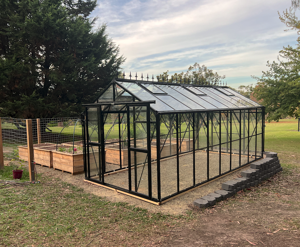 Imperial Glasshouse 5660 (5.6m x 2.6m)