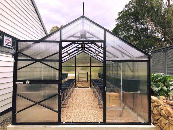 Grange-3 4000 - Sproutwell Greenhouses