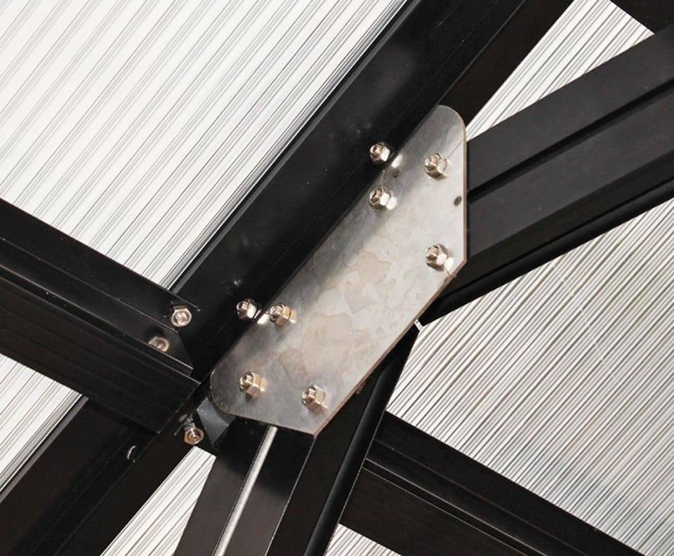 Grange-5 6000 - Sproutwell Greenhouses