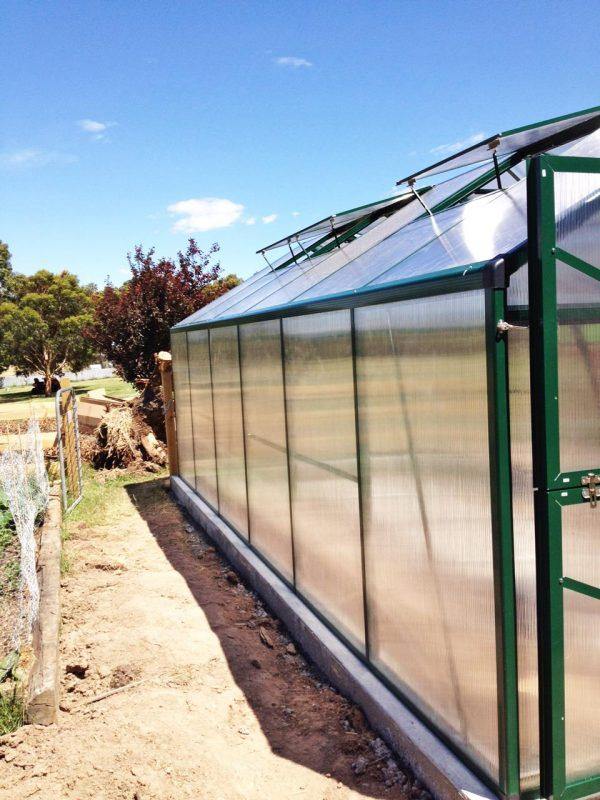 Grange-3 8000 - Sproutwell Greenhouses
