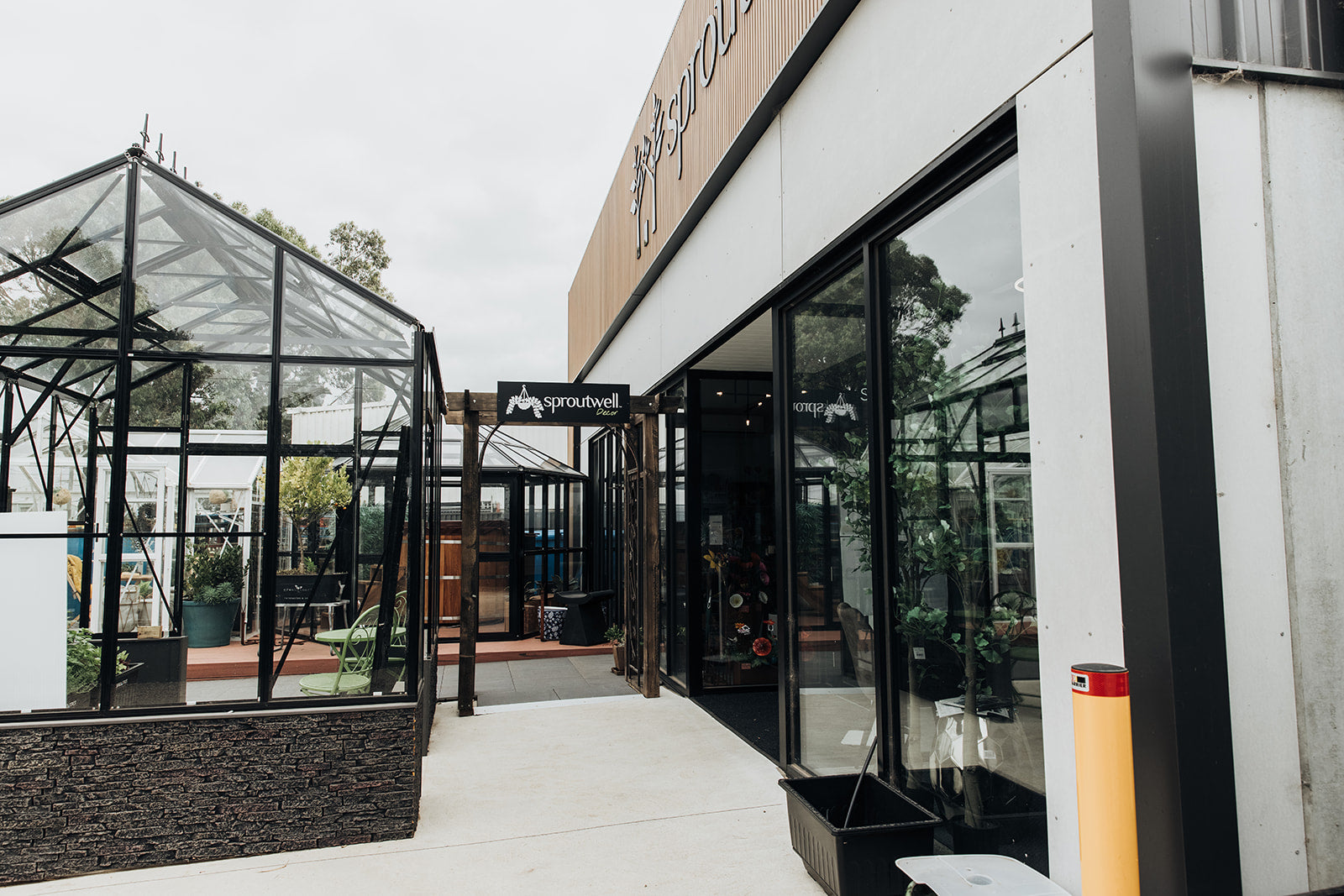 Two incredible locations for all your Greenhouse, Garden Decor and Outdoor Lifestyle needs.