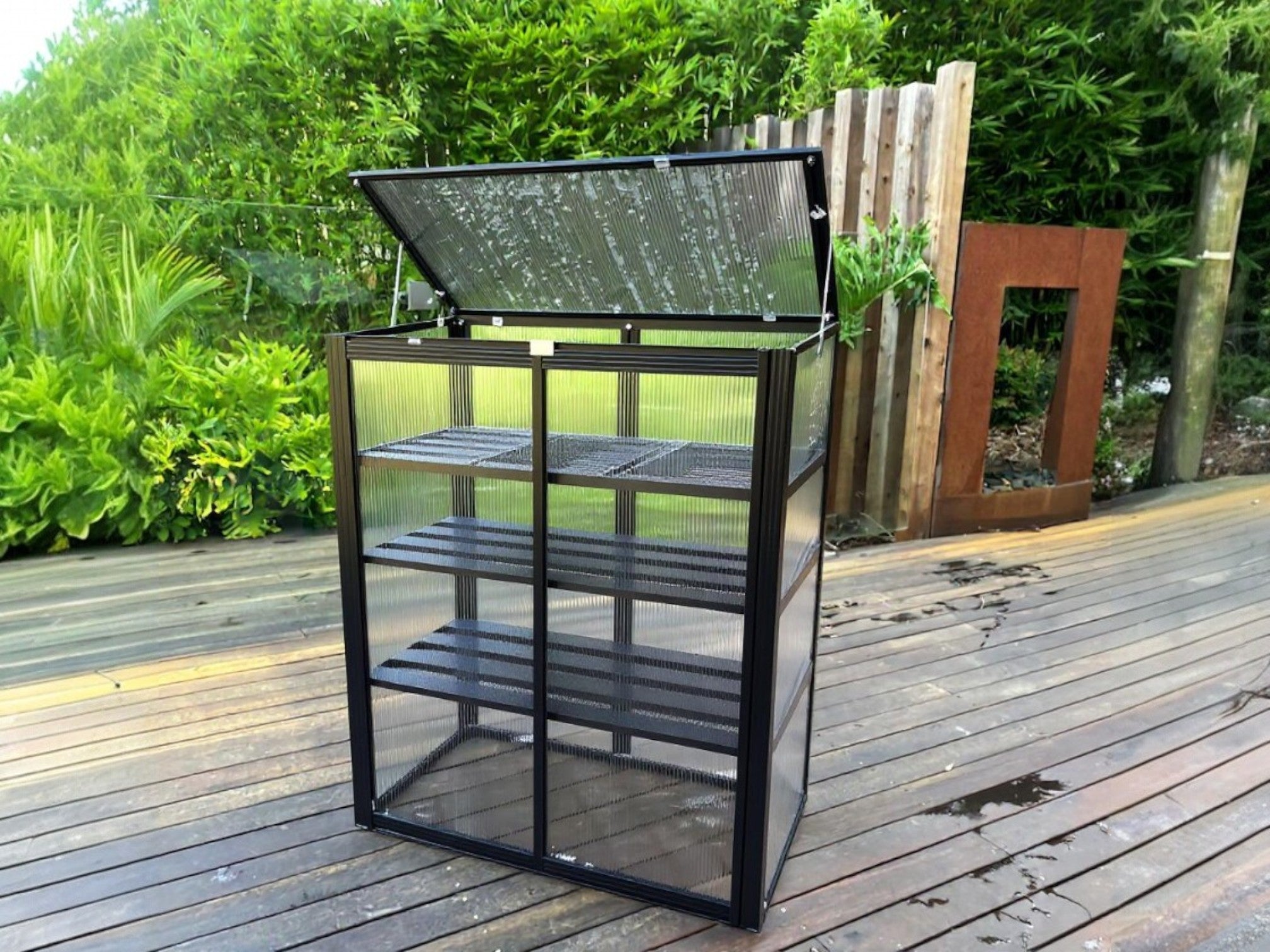 Mini Space Saver Nursery (0.7m x 0.3m)