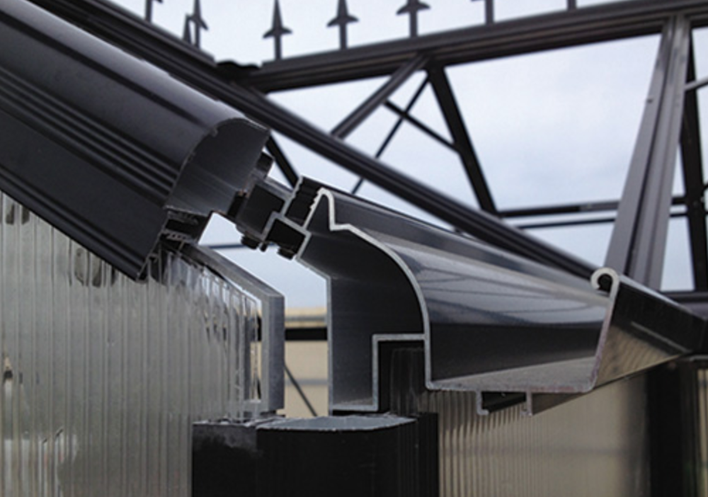 Corner Connector & Guttering System