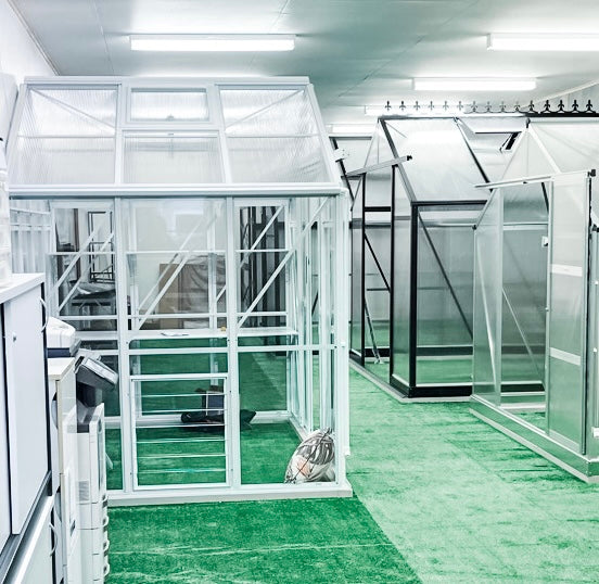 Come and visit our <span>brand new</span>
indoor display center in Pakenham