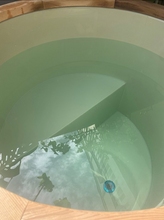 Load image into Gallery viewer, Plunge Cedar Ice Tub
