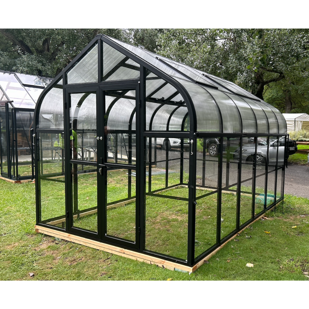 Regency 3.8m Wide - Medium Model