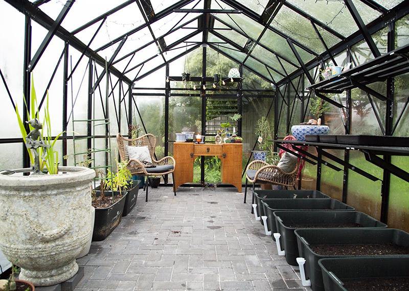 Imperial – 3800 Model - Sproutwell Greenhouses