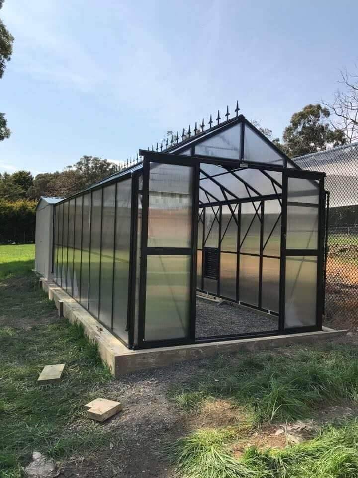 Imperial – 5660 Model - Sproutwell Greenhouses