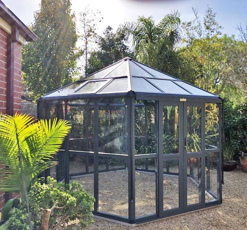 Hexagonal Entertainer- Deluxe - Sproutwell Greenhouses