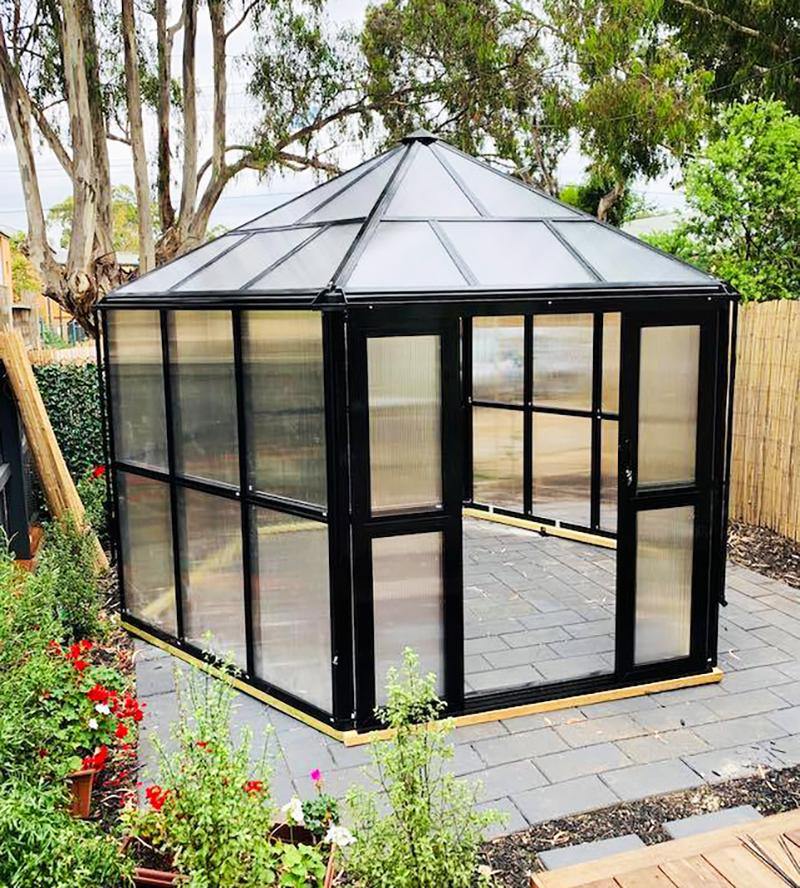 Hexagonal Entertainer- Deluxe - Sproutwell Greenhouses