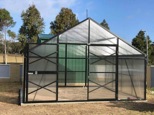 Grange-4 4000 - Sproutwell Greenhouses