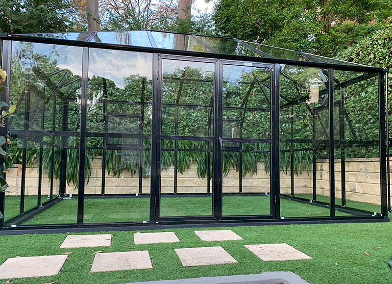 Oasis Entertainer Glasshouse