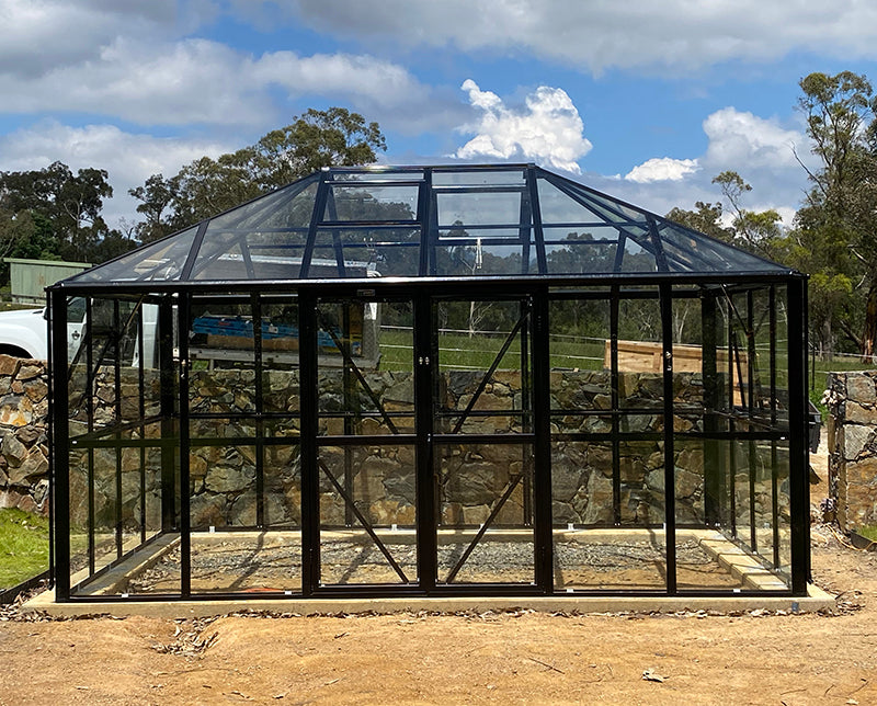 Oasis Entertainer Glasshouse