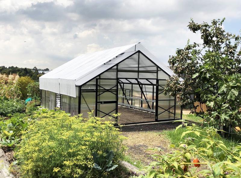 Grange-4 9000 - Sproutwell Greenhouses
