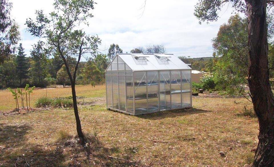 Imperial – 4420 Model - Sproutwell Greenhouses