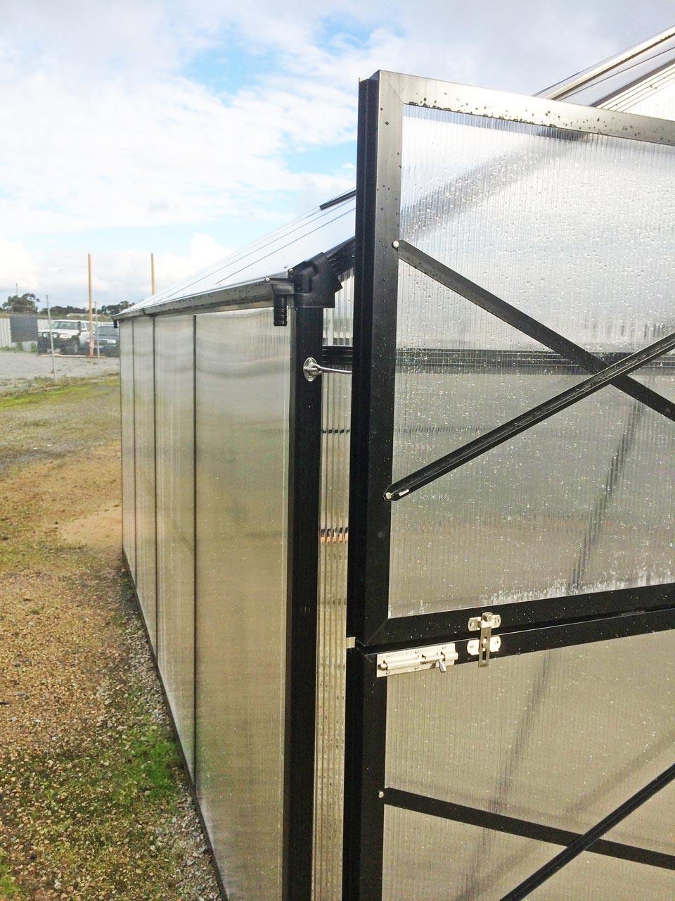 Grange-4 9000 - Sproutwell Greenhouses